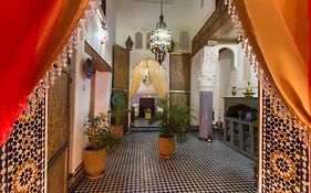 Riad Sanaa Rose